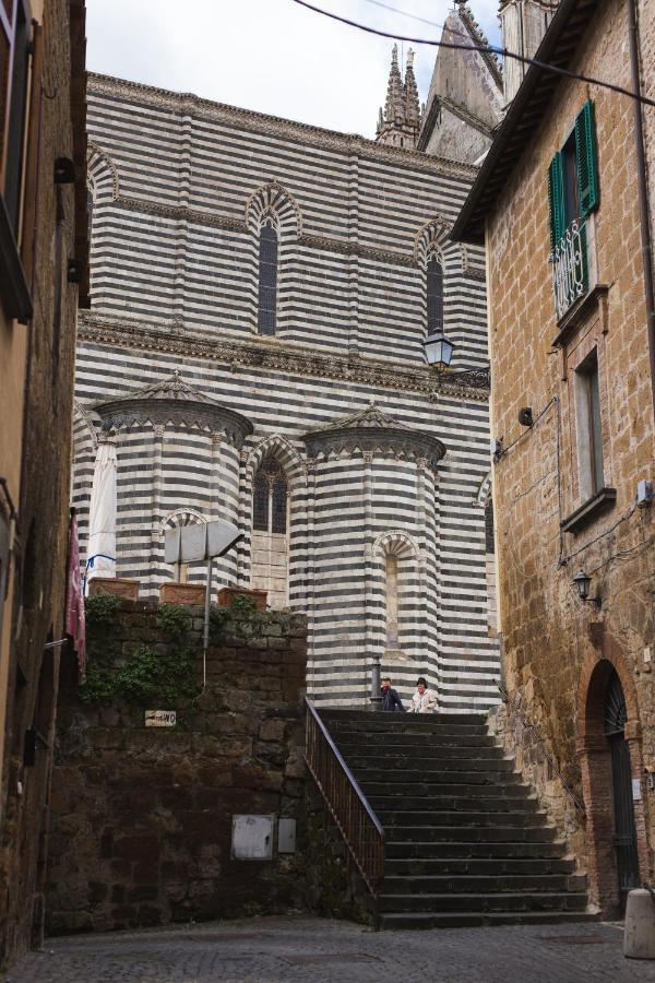 오르비에토 Ad Un Passo Dal Duomo 아파트 외부 사진
